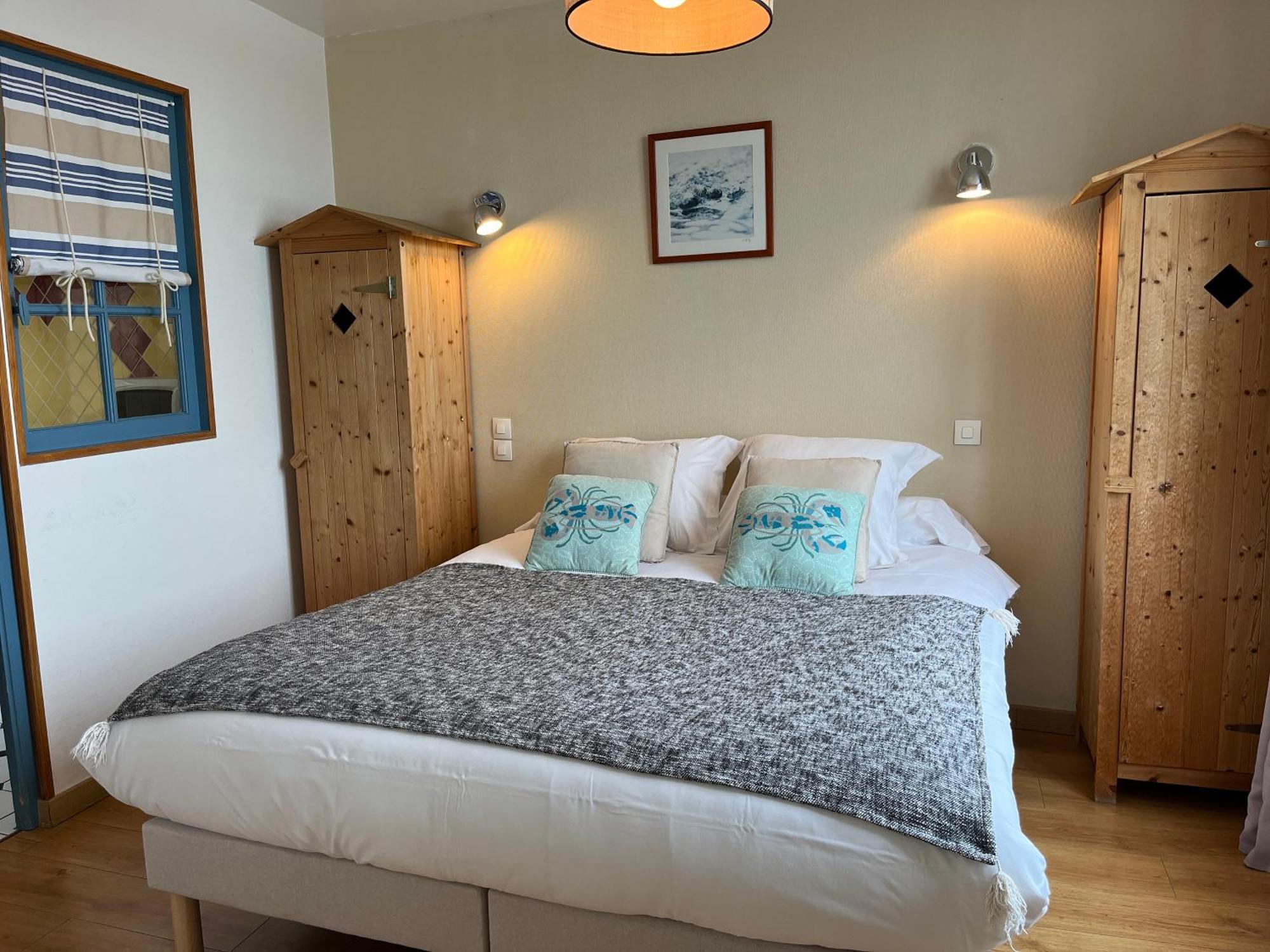 Les Transats Chambre Et Appartements Face A La Mer Barfleur Buitenkant foto