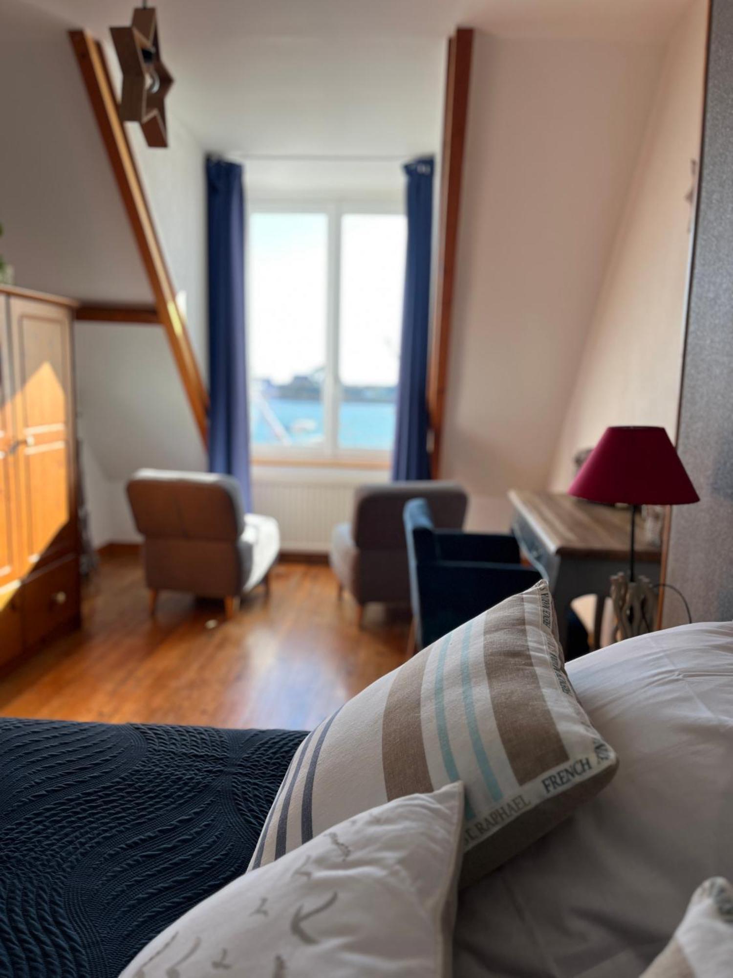 Les Transats Chambre Et Appartements Face A La Mer Barfleur Buitenkant foto